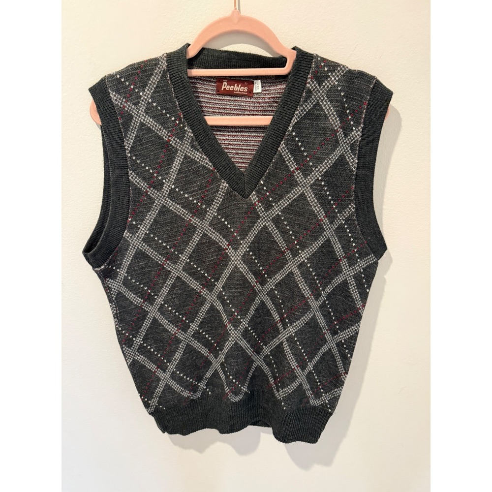 Vintage 90s Peebles Argyle Diamond Knit V-Neck Sweater Vest